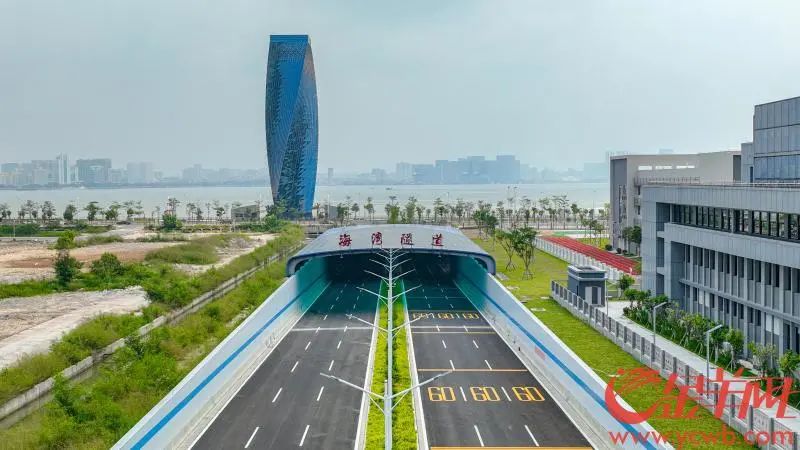 汕頭海灣隧道 羊城晚報資料圖