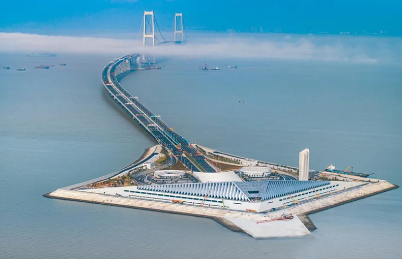 深中通道創(chuàng)下多項(xiàng)“世界之最”。深中通道管理中心供圖