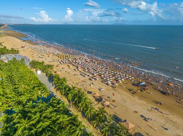 南海旅游島·中國(guó)第一灘